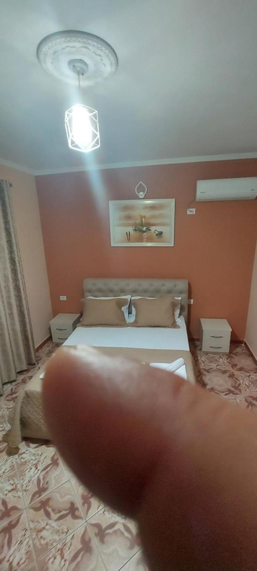 Hotel Fama Shkallnur Ngoại thất bức ảnh