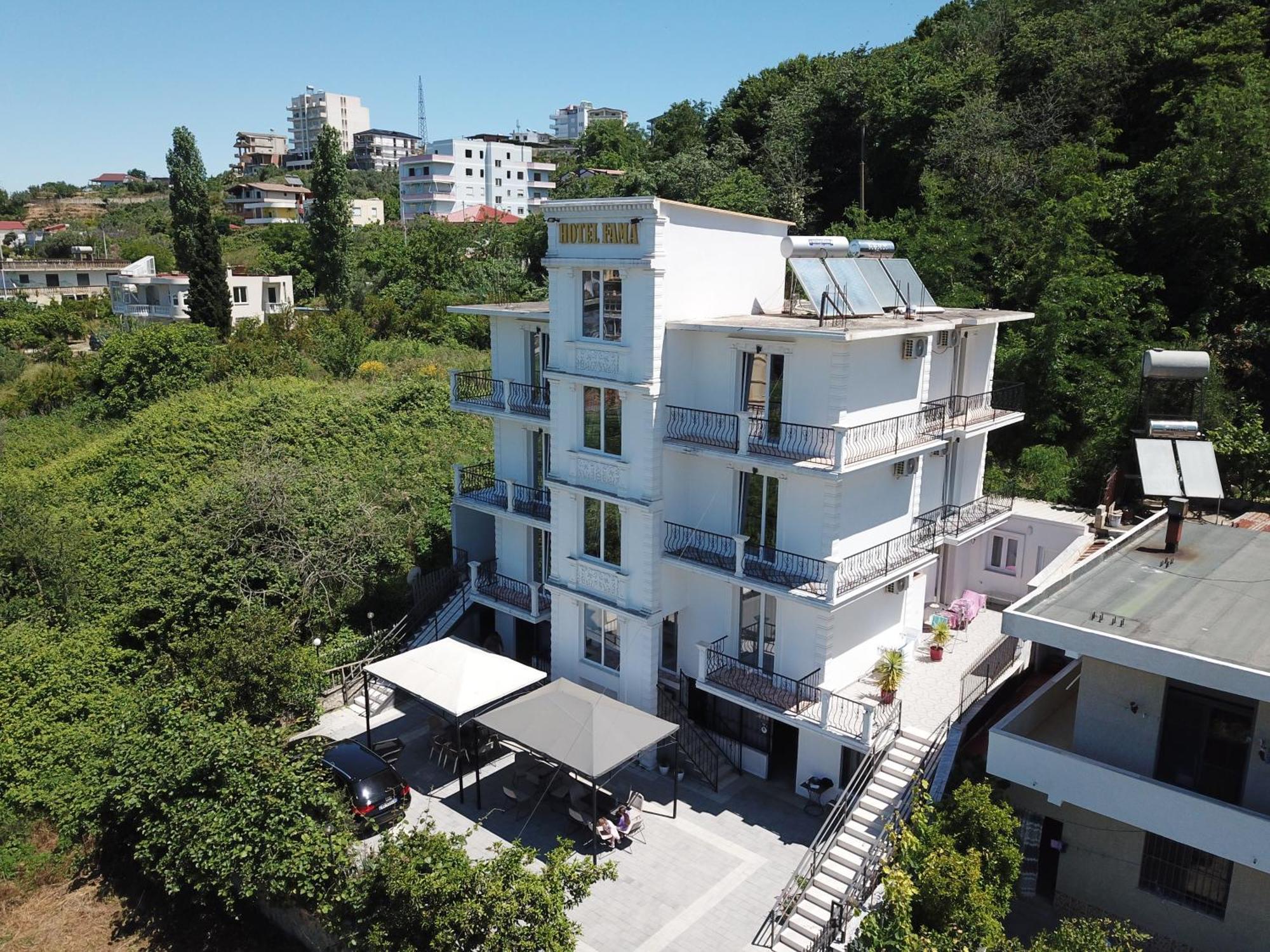 Hotel Fama Shkallnur Ngoại thất bức ảnh